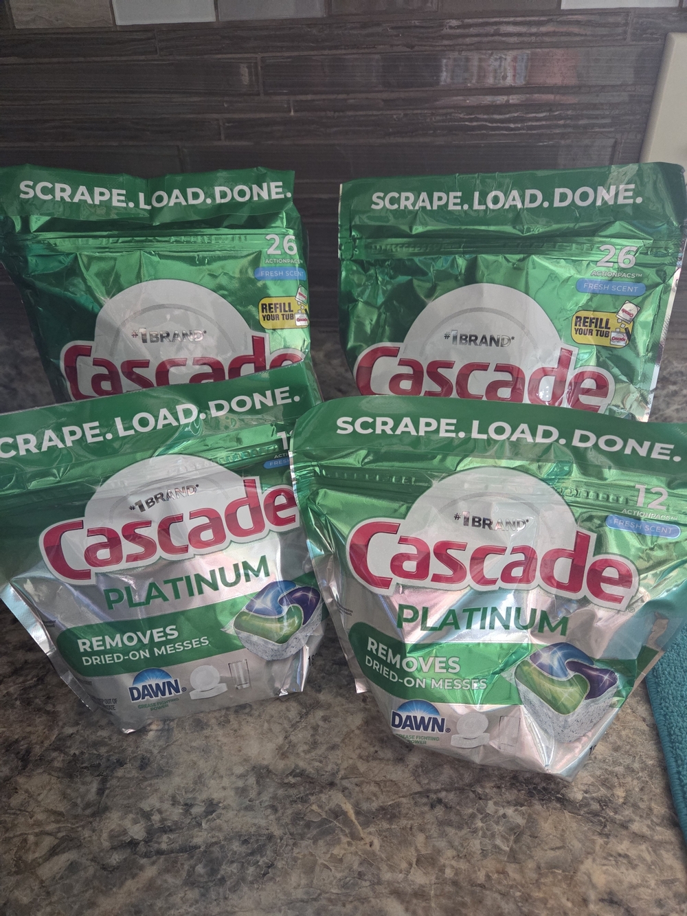 NEW LOT of 4 Cascade Platinum Dishwashing Detergent Pacs - Green (Fresh Scent)